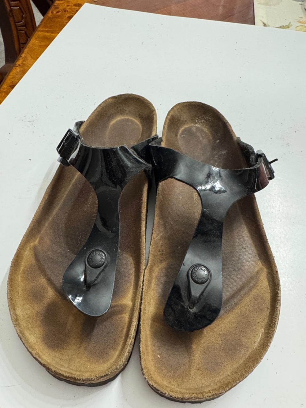 Black Women’s Thong Slipper size 40 with Buckle